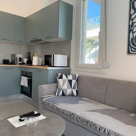 Charisma Apartament *