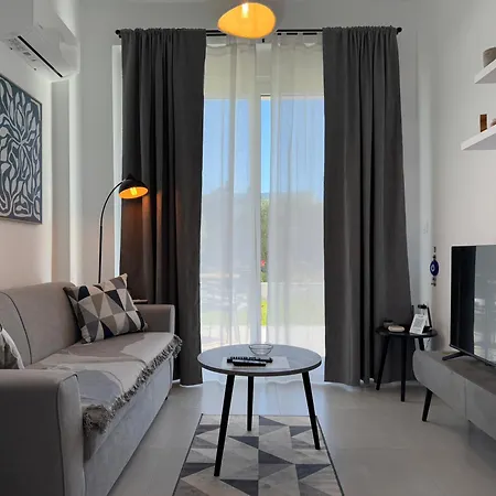 Charisma Apartment *
